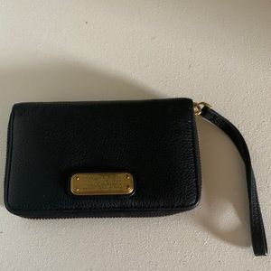 MARC BY MARC JACOBS black leather wallet / clutch